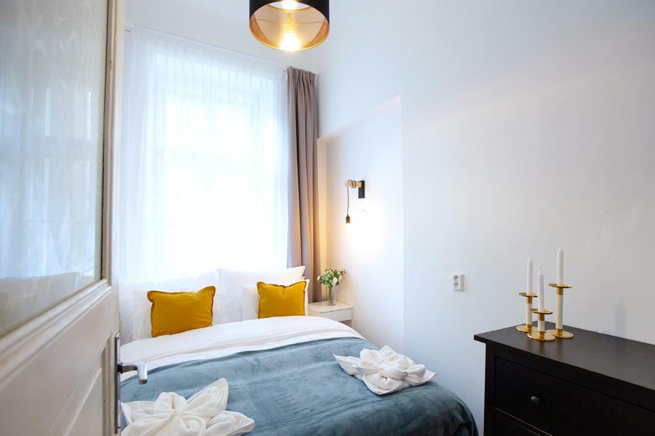 5Br 2Bath Family Apt 5Mins To Wenceslas Square Praga Exterior foto